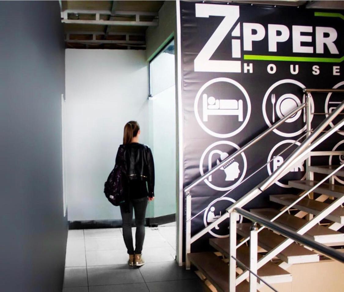 Hotel Zipper House Одесса Экстерьер фото